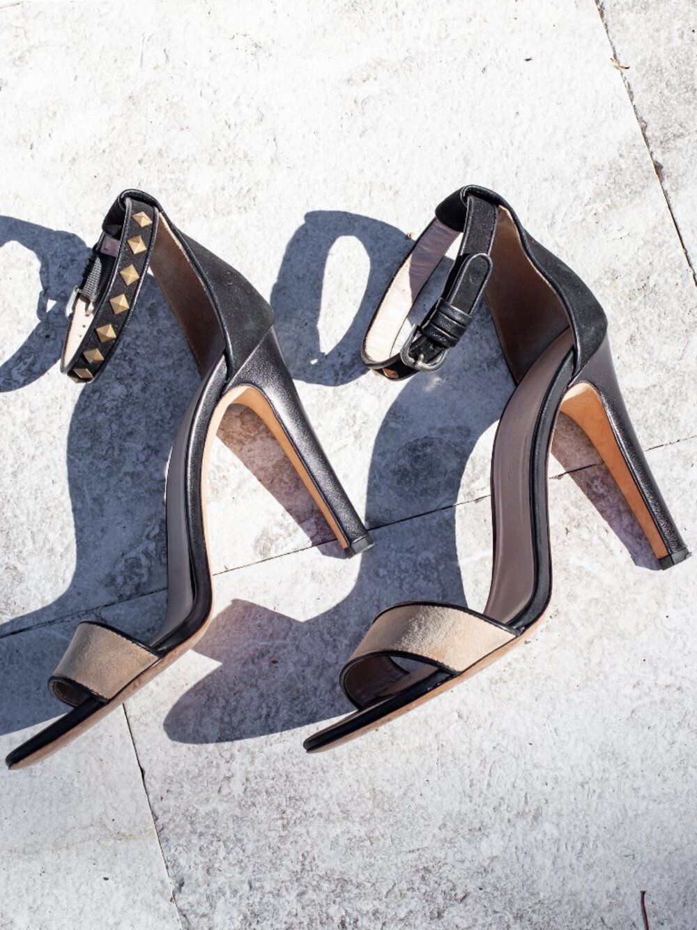 Club Monaco Studded Ankle Strap Suede Heels – Blush Nude & Black Size 38.5